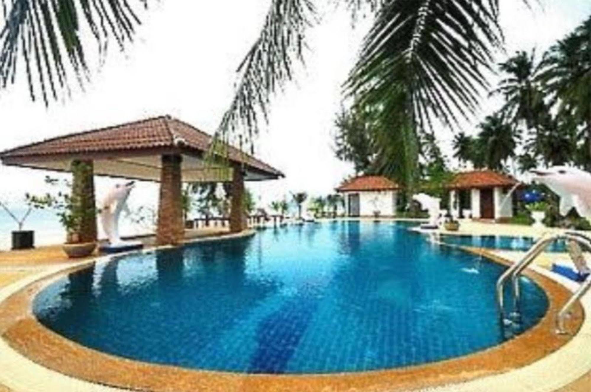 Alongkot Beach Resort Кханом Екстериор снимка